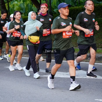 Runner Photo 3585764