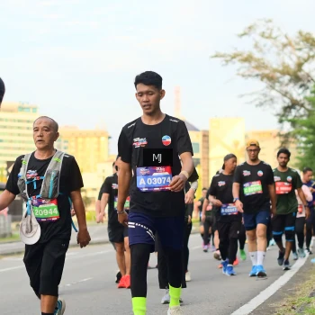 Runner Photo 3585766