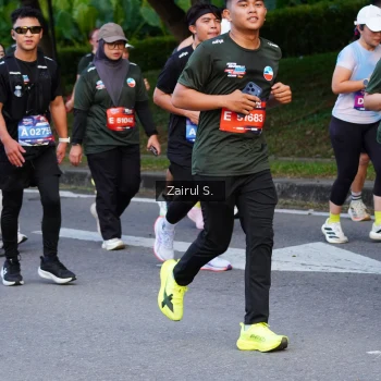 Runner Photo 3585776