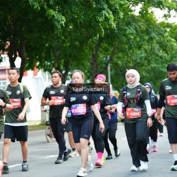Runner Photo 3585861