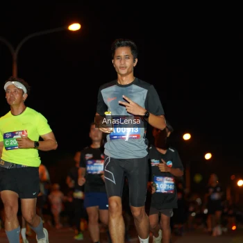 Runner Photo 3585917