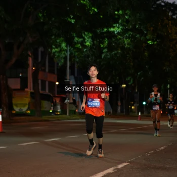 Runner Photo 3586126