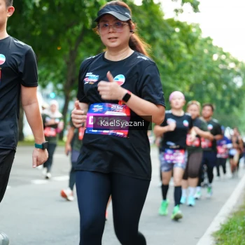 Runner Photo 3586408