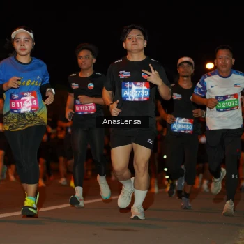 Runner Photo 3586435