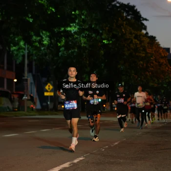 Runner Photo 3586514