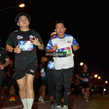 Runner Photo 3586575