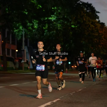 Runner Photo 3586631