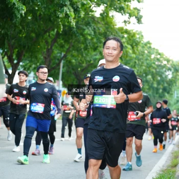 Runner Photo 3586648