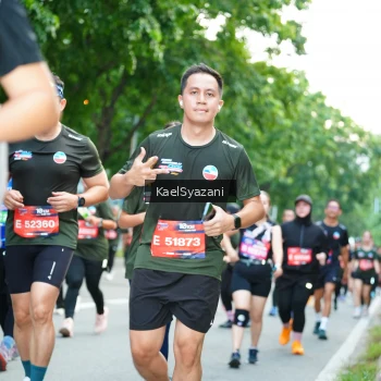 Runner Photo 3586676