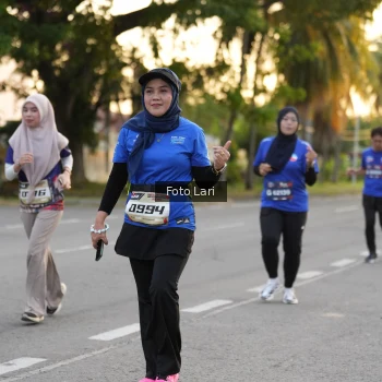 Runner Photo 3586718