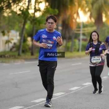 Runner Photo 3586742