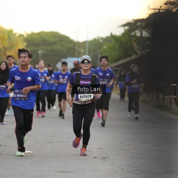 Runner Photo 3586759