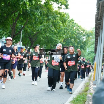 Runner Photo 3586880