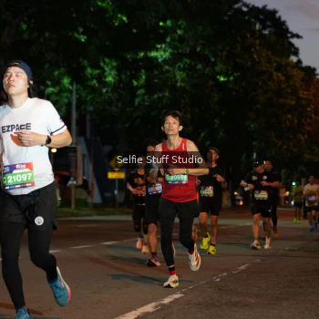 Runner Photo 3586916
