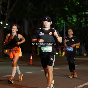 Runner Photo 3587123