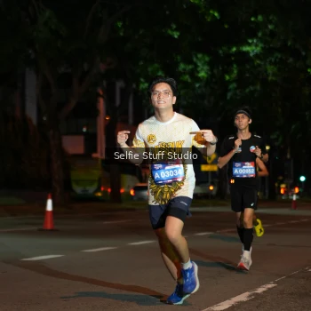 Runner Photo 3587233