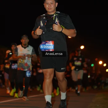 Runner Photo 3587346