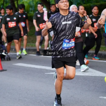 Runner Photo 3587373