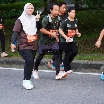 Runner Photo 3587408