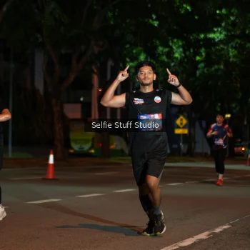 Runner Photo 3587510