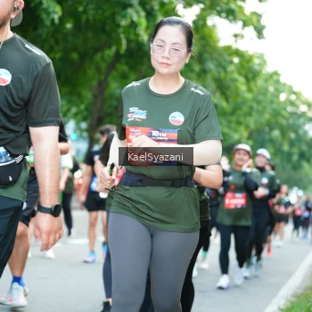 Runner Photo 3587676