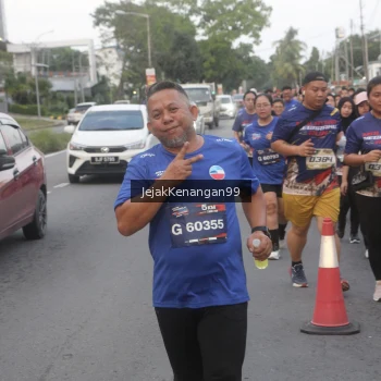 Runner Photo 3587976