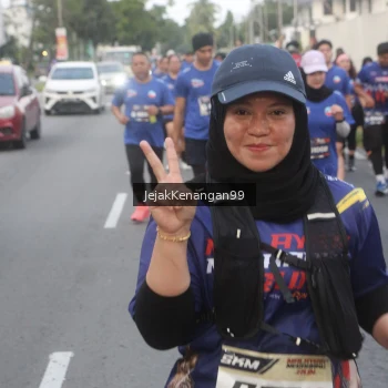 Runner Photo 3588006