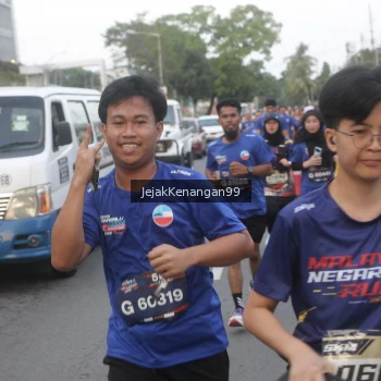 Runner Photo 3588098