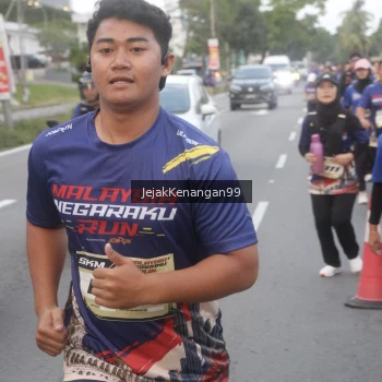 Runner Photo 3588220