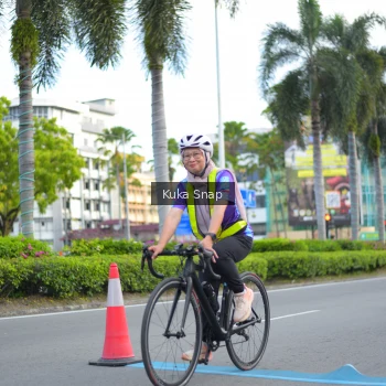 Runner Photo 3588623