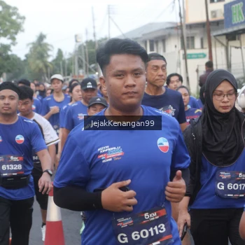 Runner Photo 3588754
