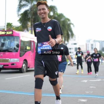 Runner Photo 3589101