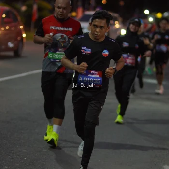 Runner Photo 3589312
