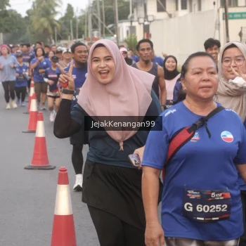 Runner Photo 3589324