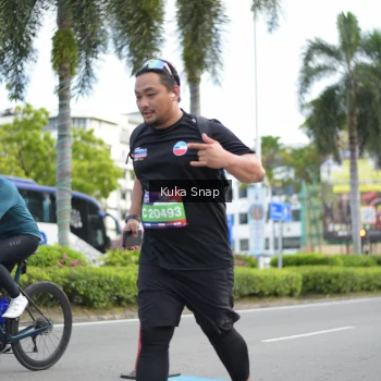Runner Photo 3589519