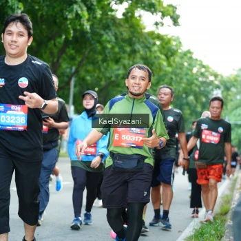 Runner Photo 3589782