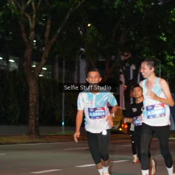 Runner Photo 3589875
