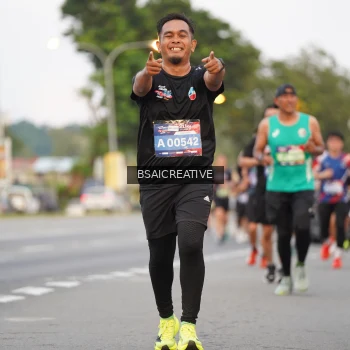 Runner Photo 3590006