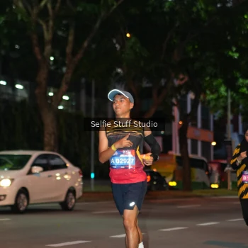 Runner Photo 3590025