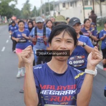 Runner Photo 3590036