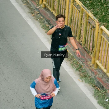 Runner Photo 3590077