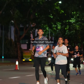 Runner Photo 3590112