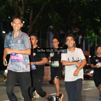 Runner Photo 3590211