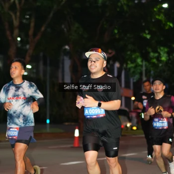 Runner Photo 3590244