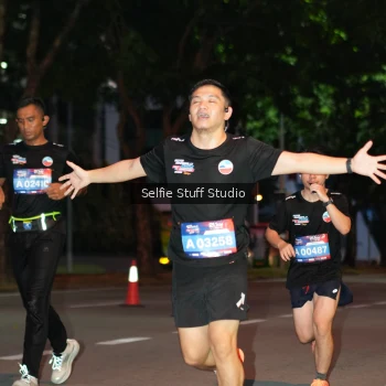 Runner Photo 3590310