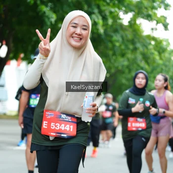 Runner Photo 3590325