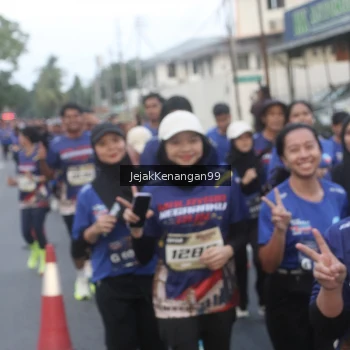 Runner Photo 3590421