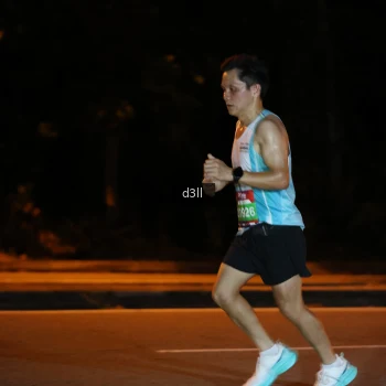 Runner Photo 3590510