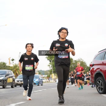 Runner Photo 3590515