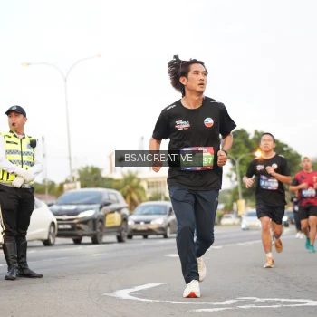 Runner Photo 3590526